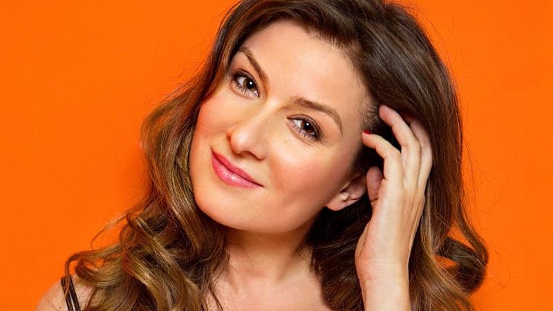 Порно жаңалықтар жүргізушілері Оргазм кезінде не болады видео